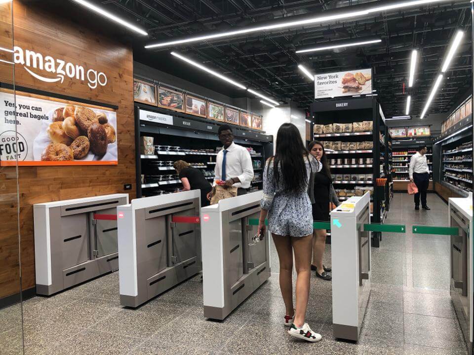 Amazon Is Going To Open Up Retail Stores In Germany Good E Reader