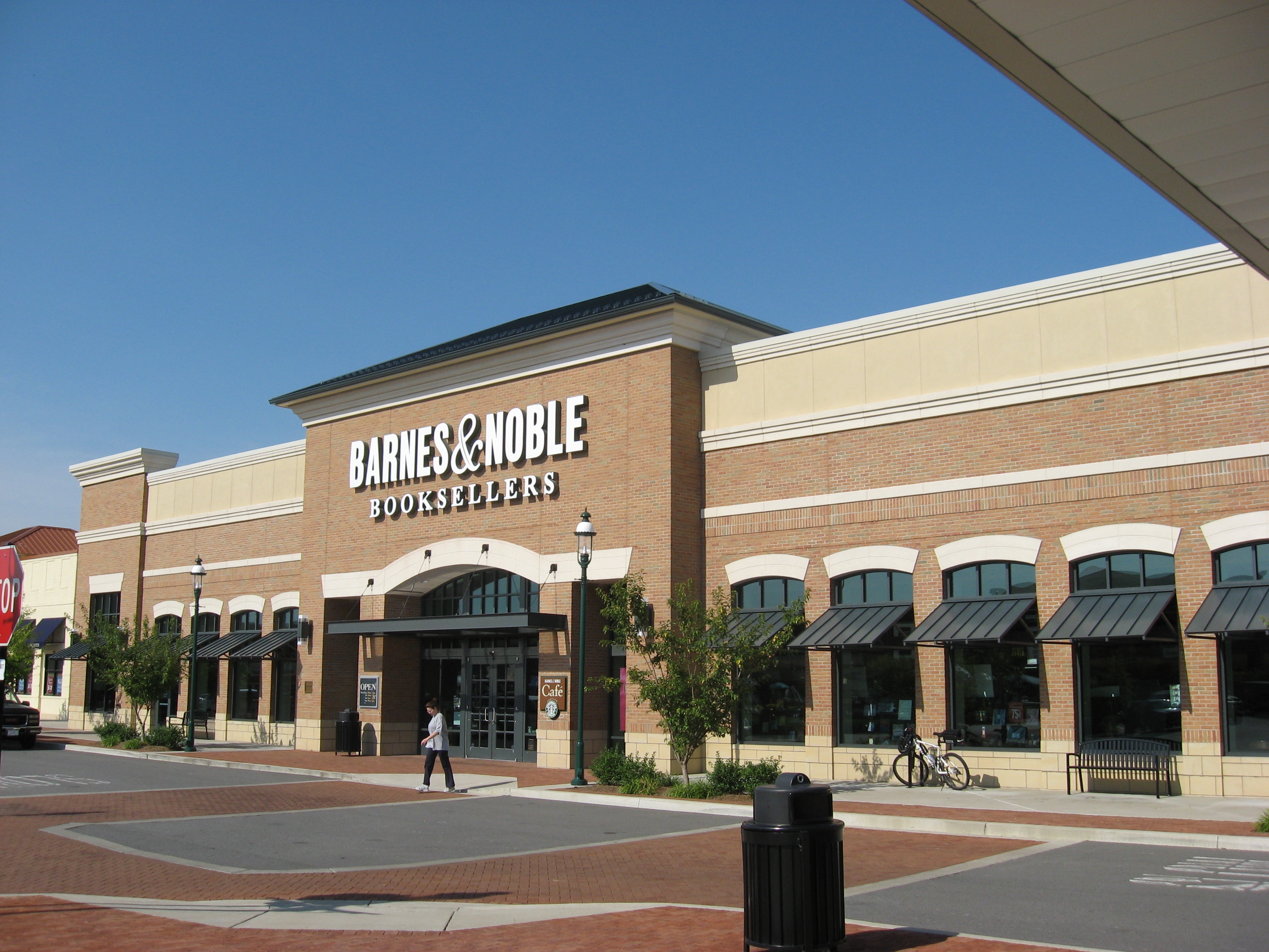 Barnes And Noble Agrees To Be Sold Good E Reader