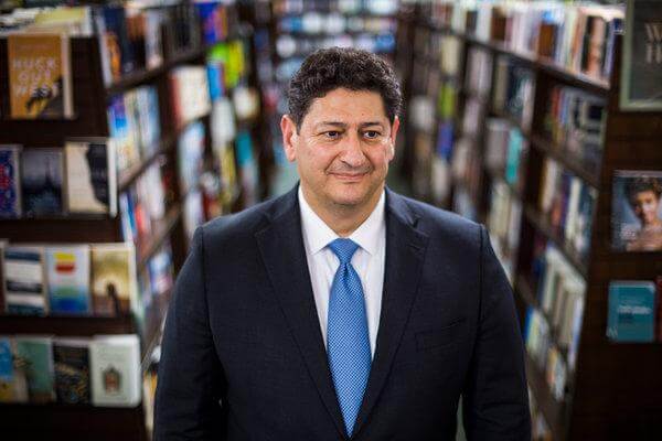 Demos Parneros Sues Barnes And Noble For Wrongful Dismissal