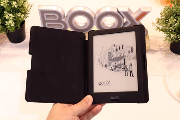 Onyx Boox is developing a case with page turn buttons - Good e-Reader