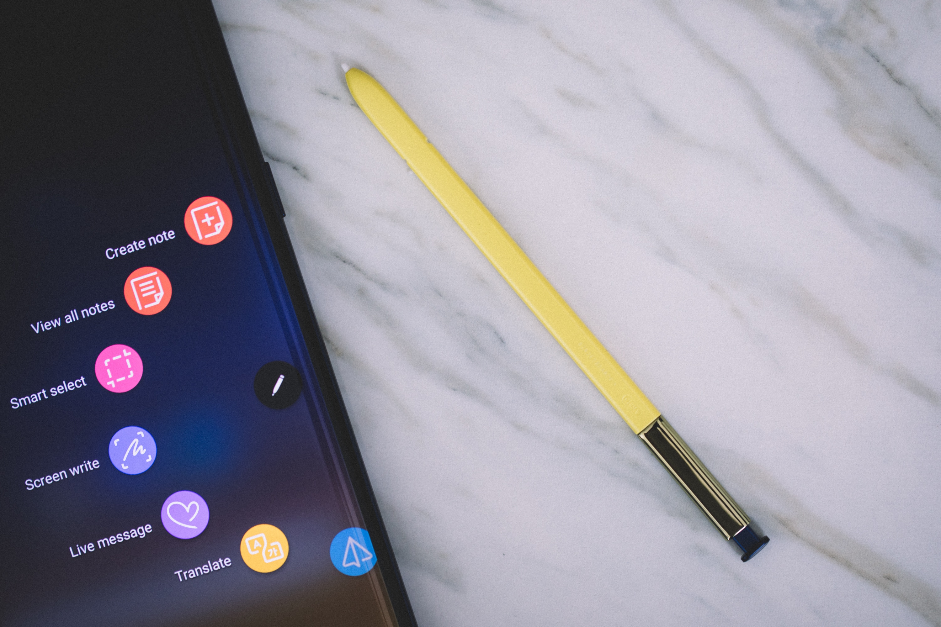 Will you buy the new Samsung Note 8 to take digital notes? - Good