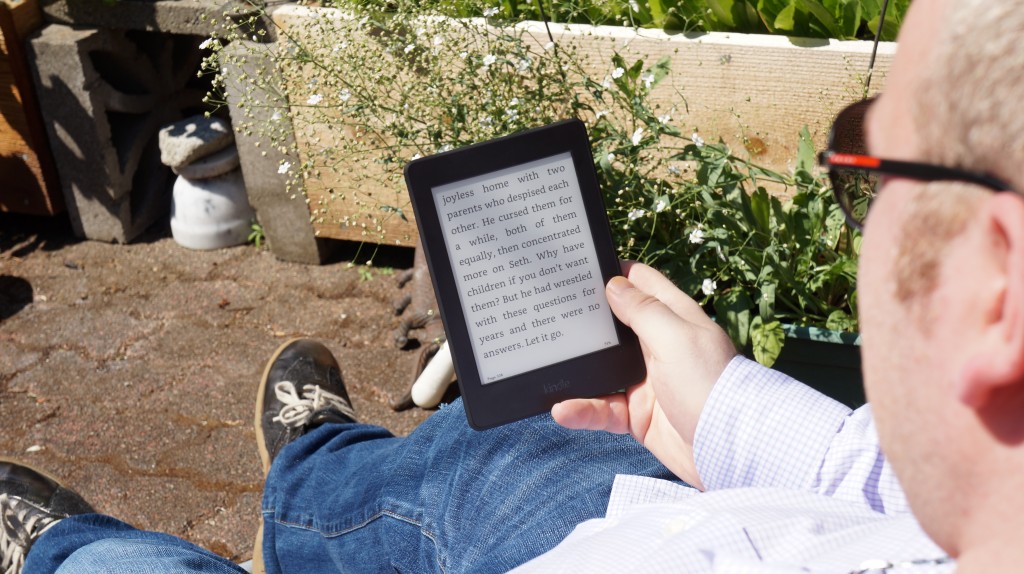 Kindle Paperwhite (2013) e-reader review: 2013 Paperwhite is subtly better,  faster - CNET